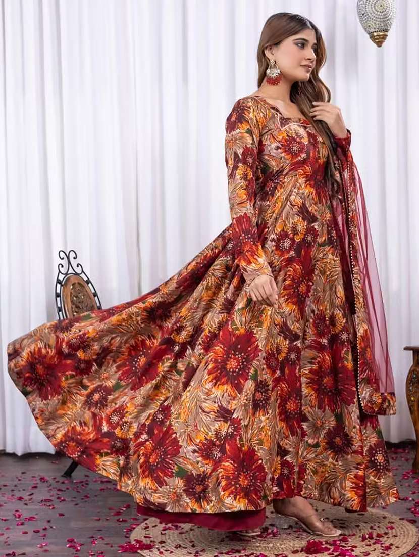 women printed long sleeves kurta dupatta set - 22606423 -  Standard Image - 3