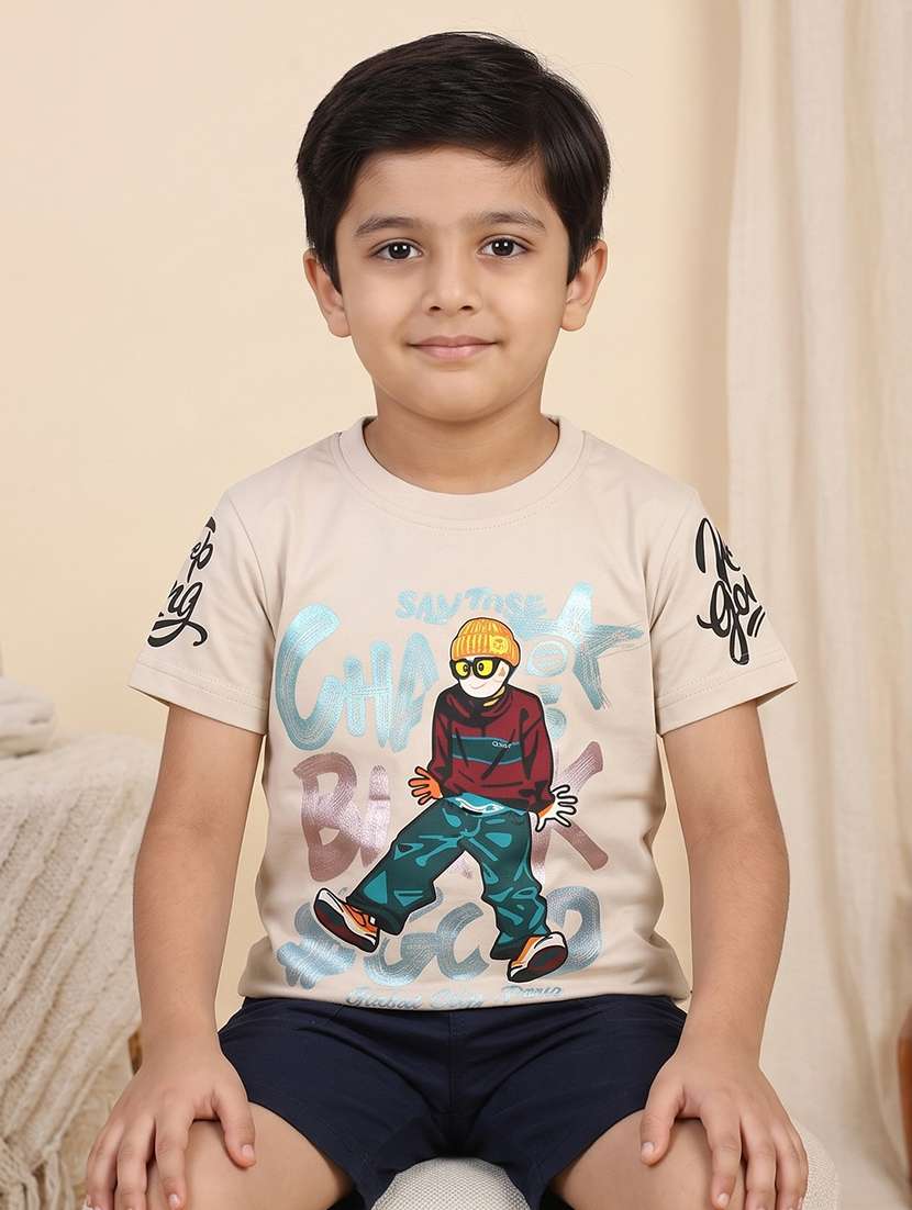 boys printed short sleeves regular fit t-shirt