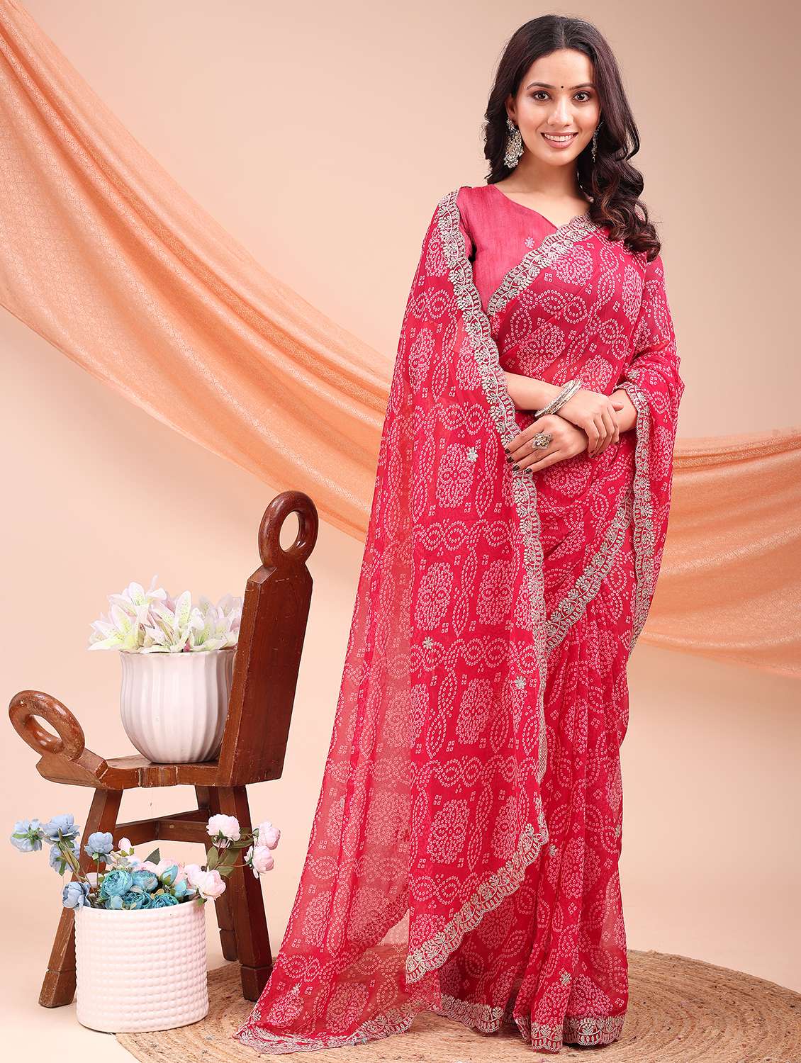 Women Bandhani Printed Saree With Blouse - 22606872 -  Standard Image - 3