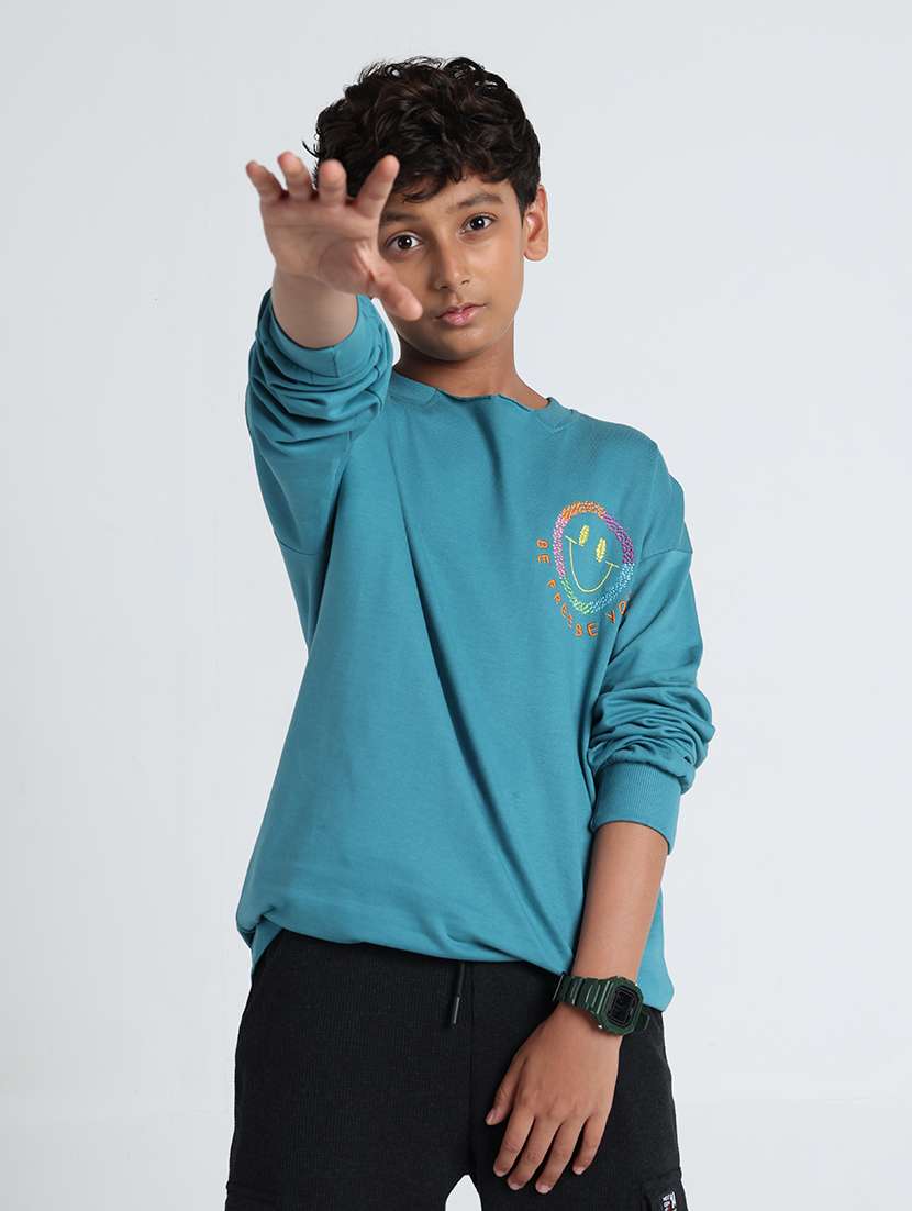 boys embroidered long sleeves regular fit t-shirt