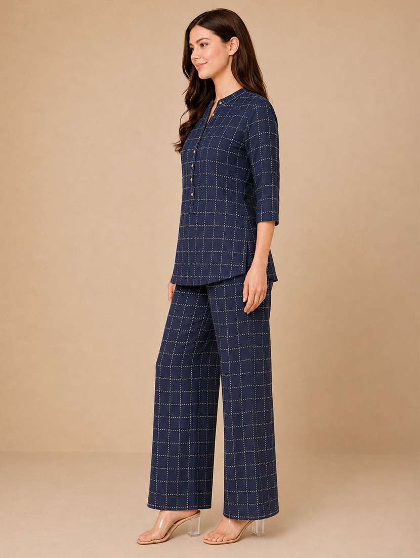 women printed three quarter sleeves top and trouser co-ord set - 22609438 -  Standard Image - 3