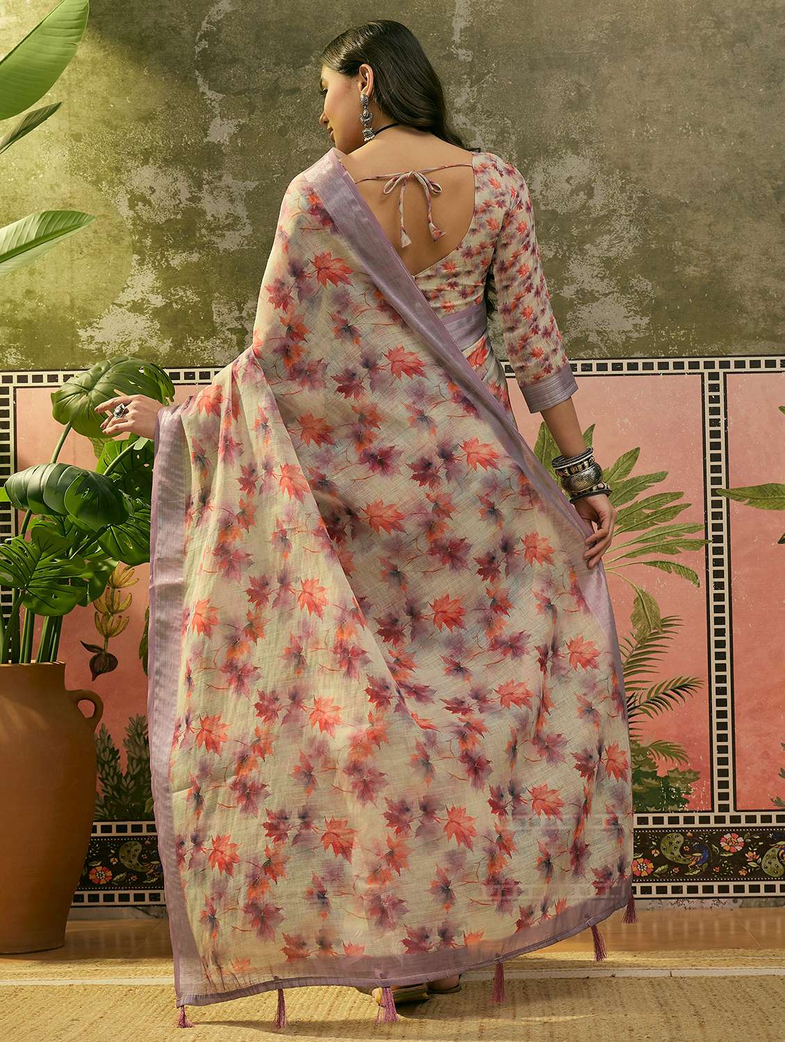 women printed casual wear saree with blouse - 22610092 -  Standard Image - 3