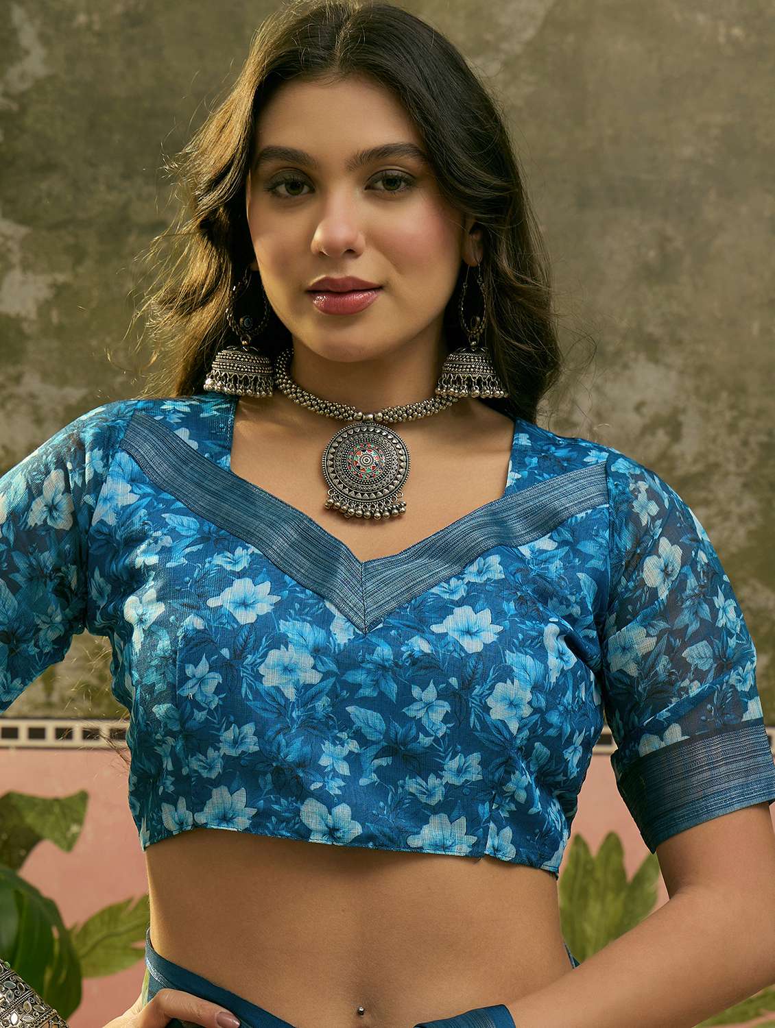 women printed casual wear saree with blouse - 22610096 -  Standard Image - 5