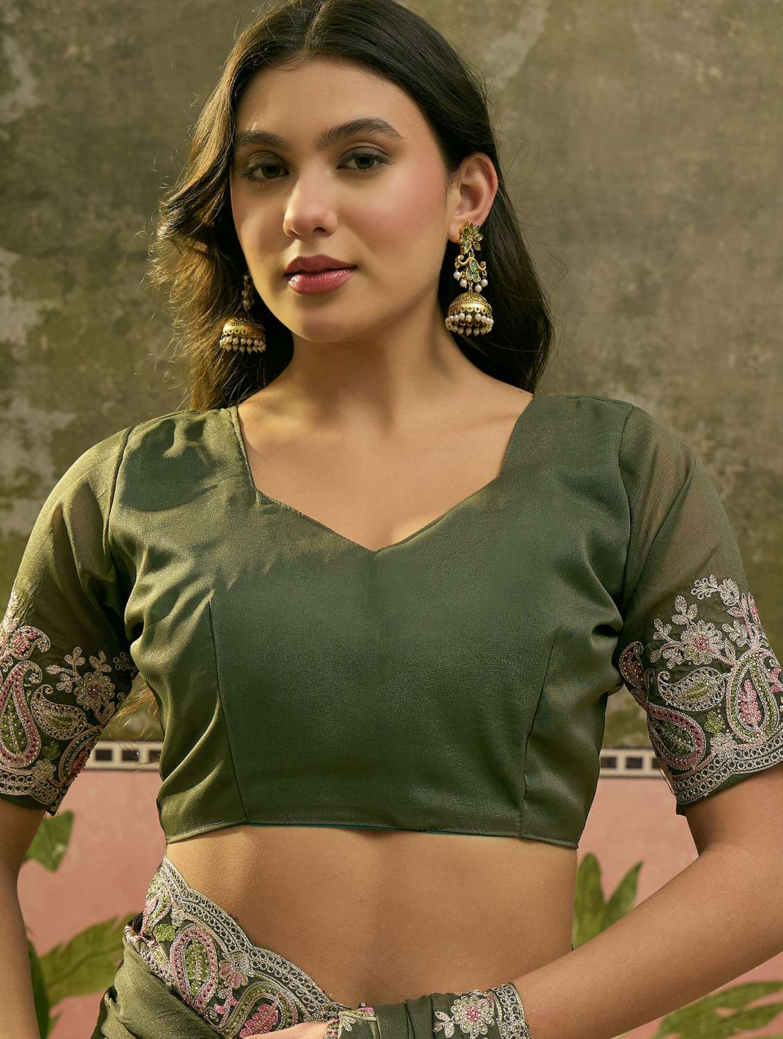 women solid with work embroidered saree with blouse - 22610131 -  Standard Image - 5