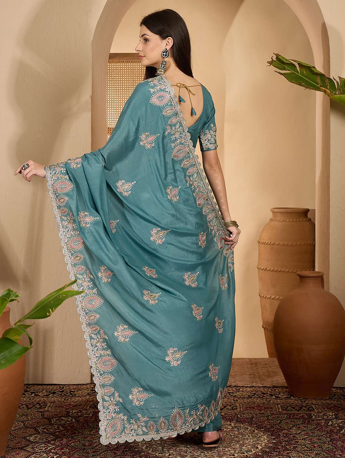 women solid with work embroidered saree with blouse - 22610136 -  Standard Image - 3