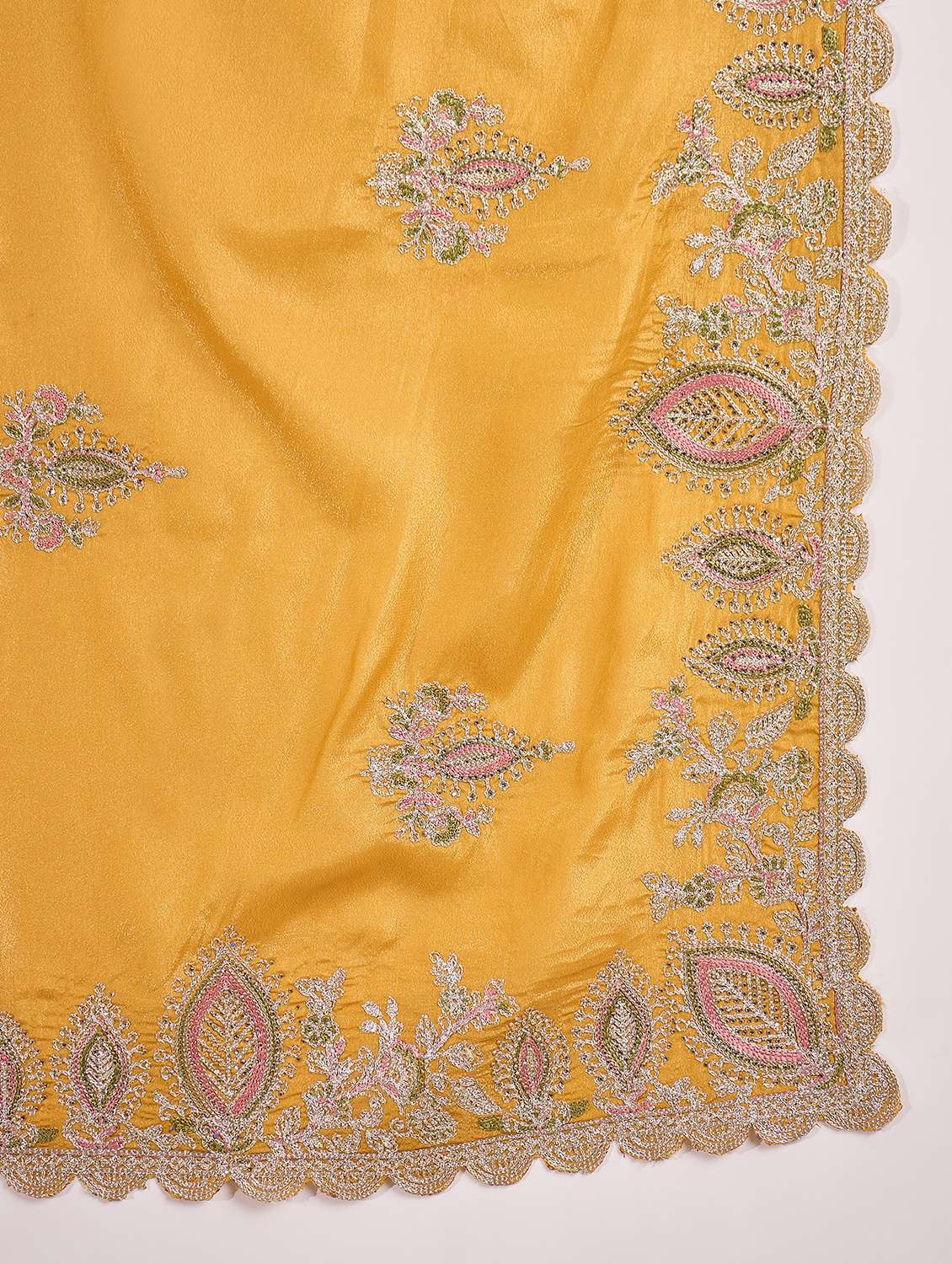 Women Solid With Work Embroidered Saree With Blouse - 22610137 -  Standard Image - 5