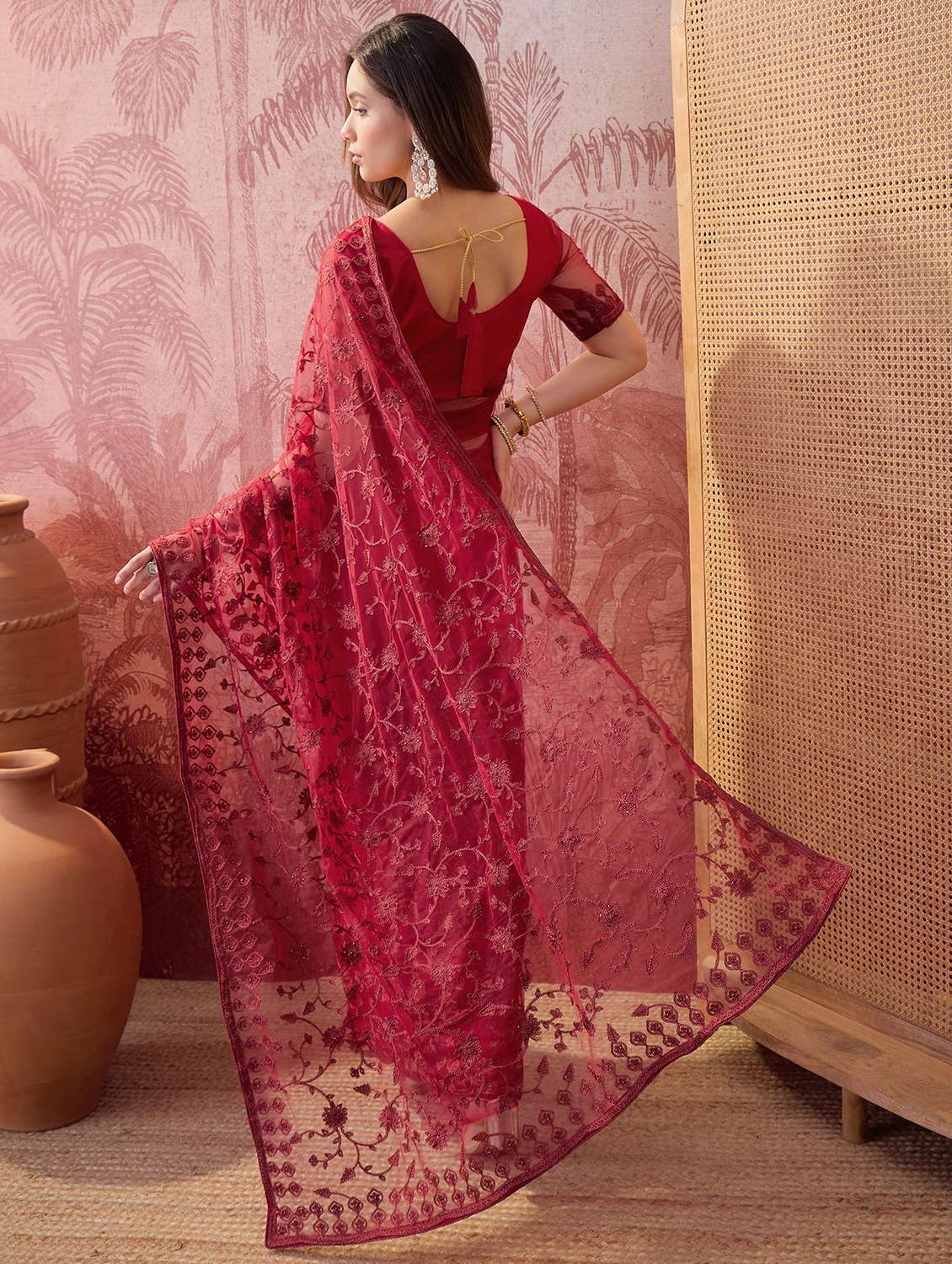 women solid with work embroidered saree with blouse - 22610139 -  Standard Image - 3