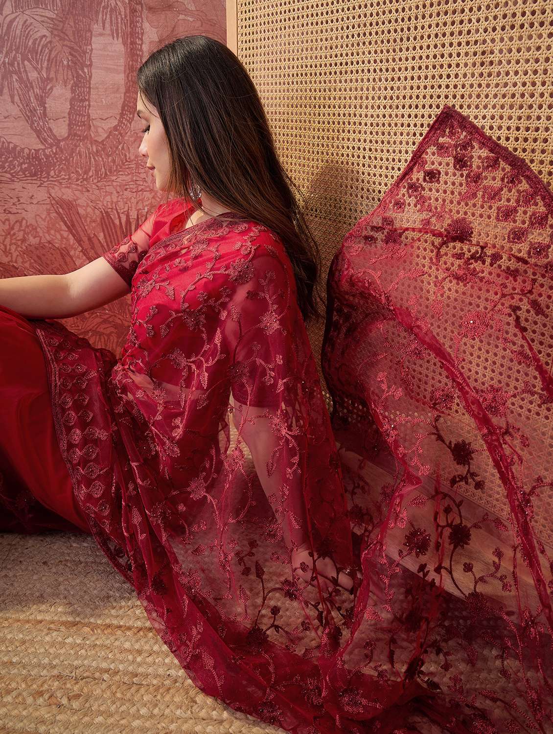women solid with work embroidered saree with blouse - 22610139 -  Standard Image - 5