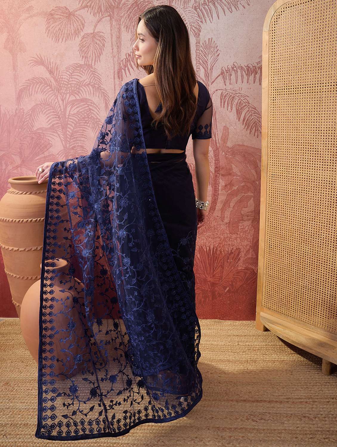 women solid with work embroidered saree with blouse - 22610141 -  Standard Image - 3