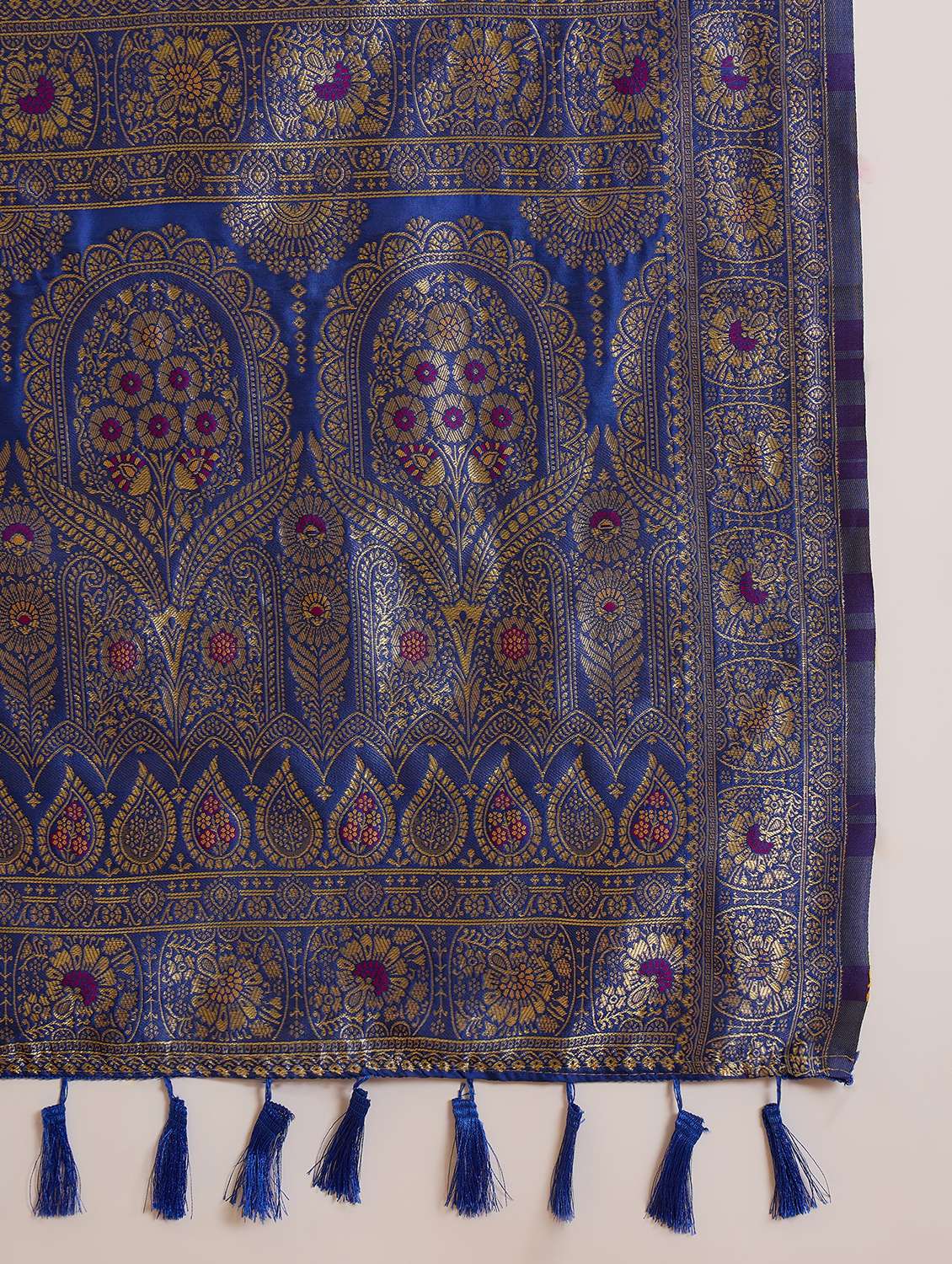 Women Self Design Banarasi Saree With Blouse - 22610174 -  Standard Image - 5