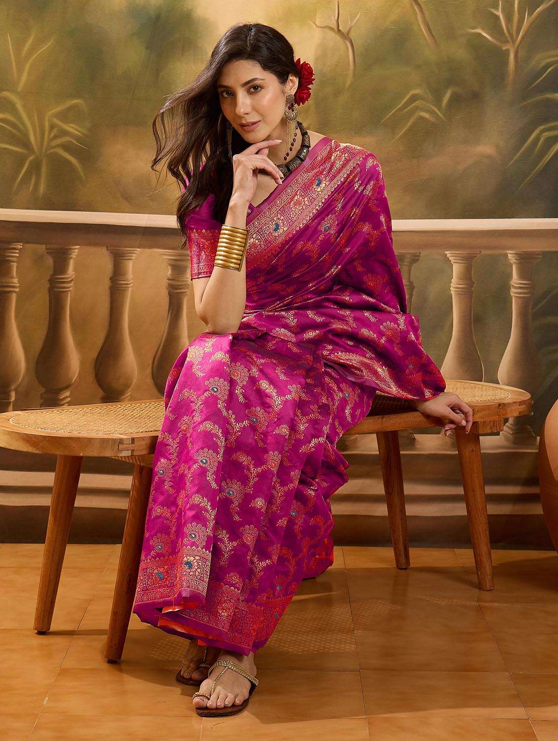 Women Self Design Banarasi Saree With Blouse - 22610175 -  Standard Image - 5