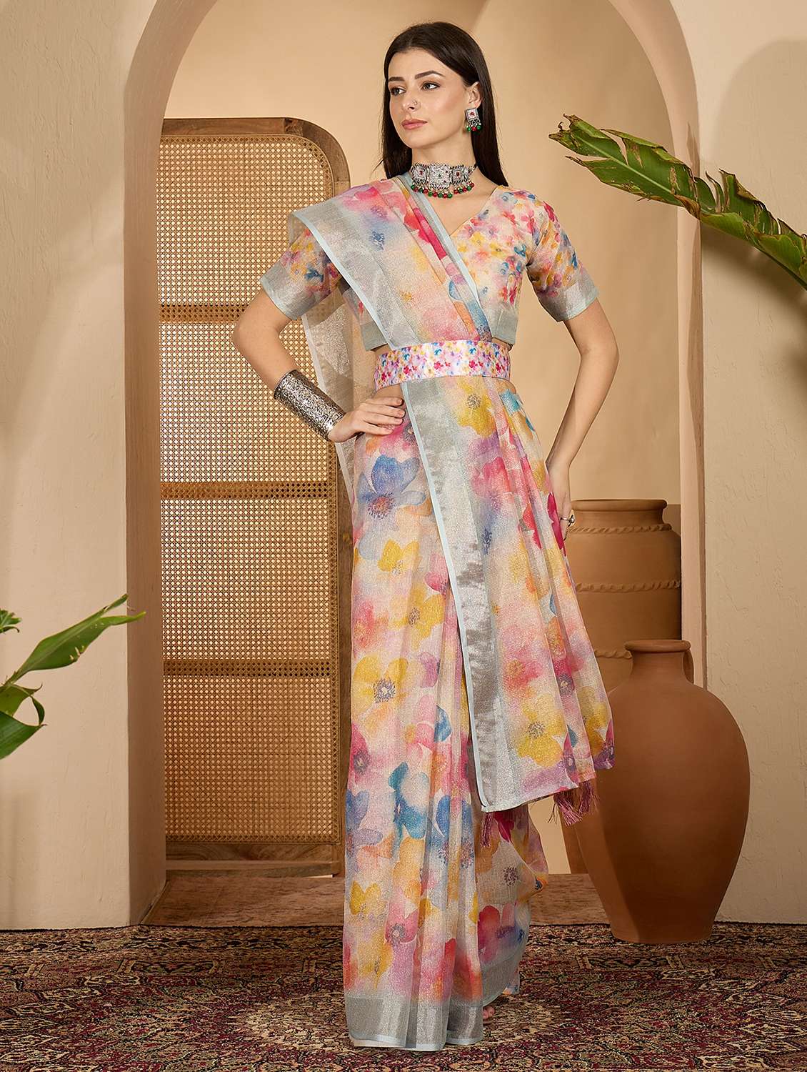 women printed casual wear saree with blouse