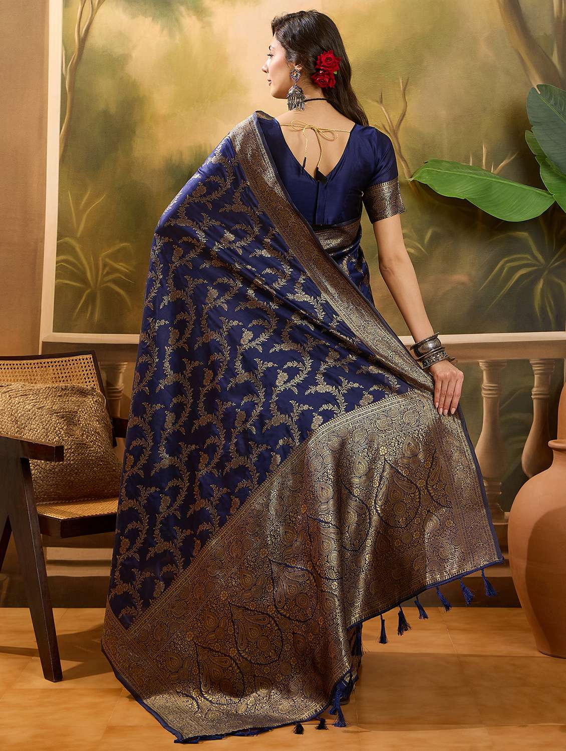 Women Self Design Banarasi Saree With Blouse - 22610200 -  Standard Image - 3