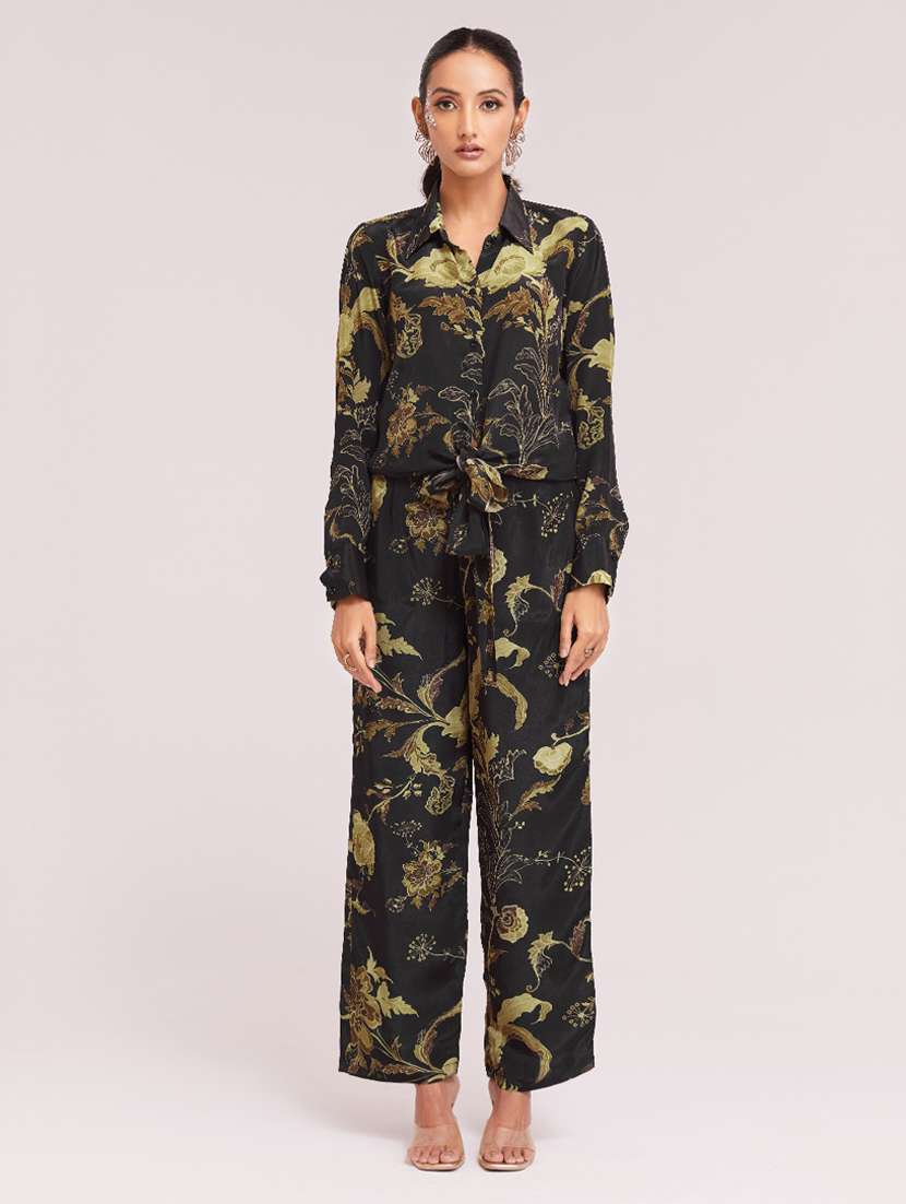 women printed long sleeves shirt and trouser co-ord set