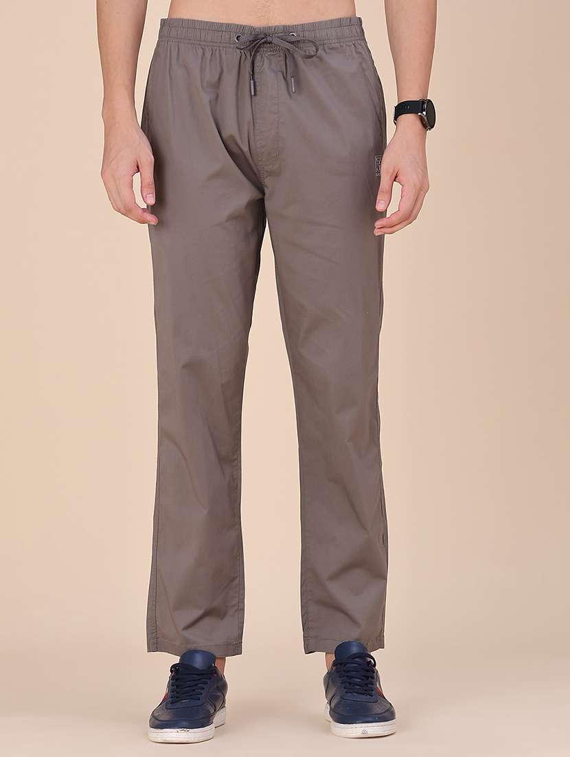 men solid mid rise full length track pant