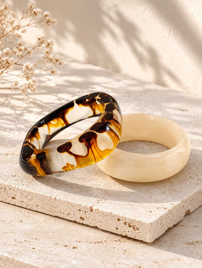 women set of 2 tortoise and cream bangles 
