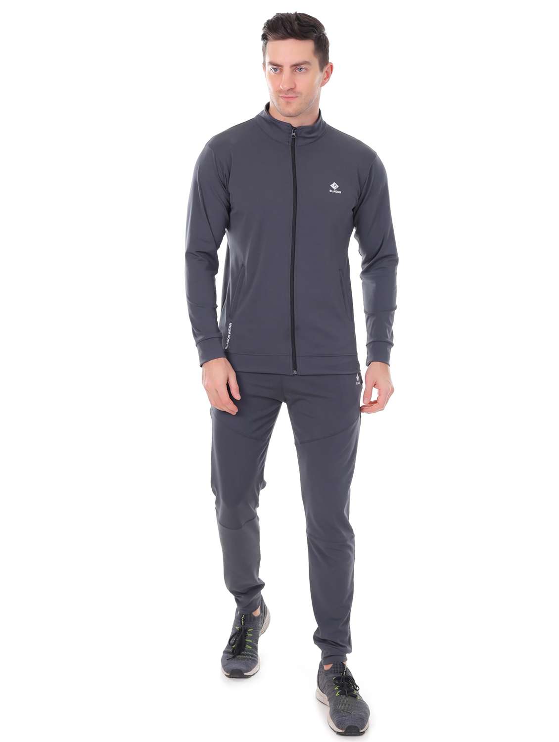 men solid long sleeves track suit