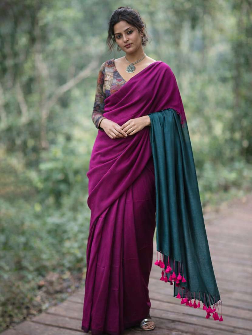 women solid handloom saree with blouse