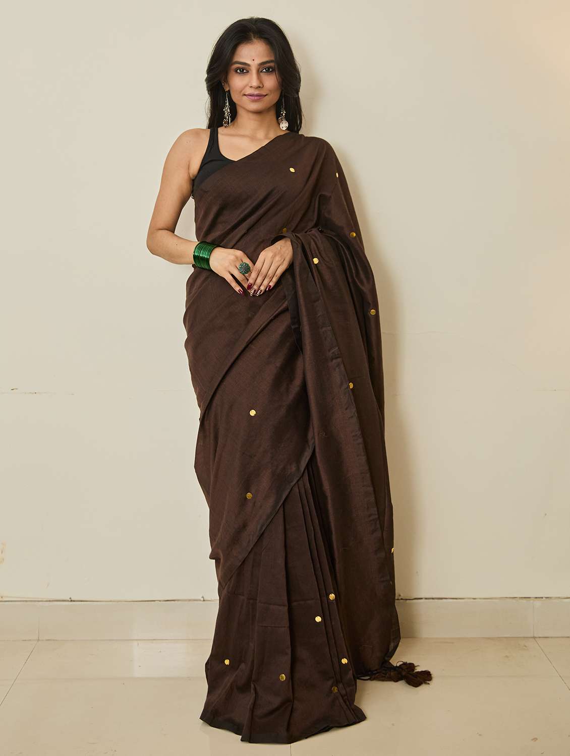 women solid with work handloom saree with blouse
