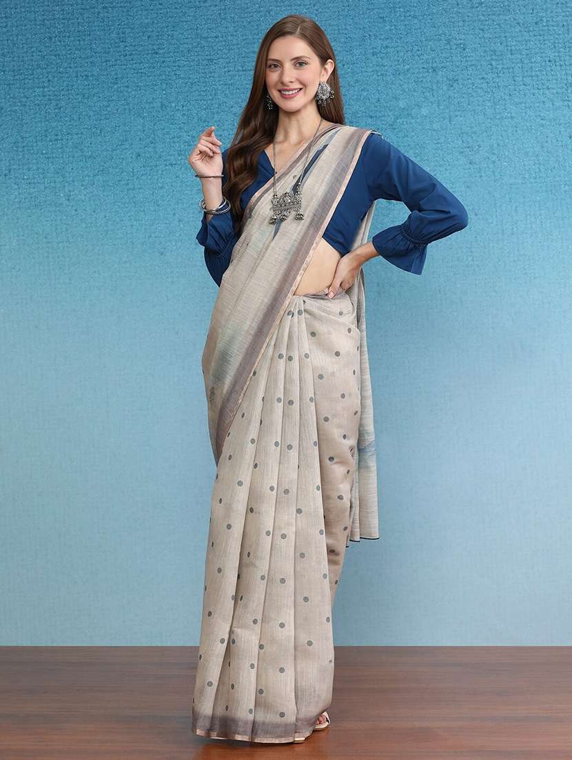 women printed casual wear saree with blouse
