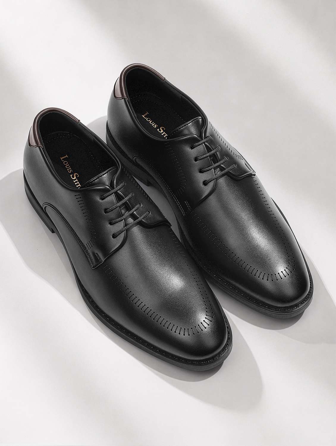 men textured lace up oxford shoes