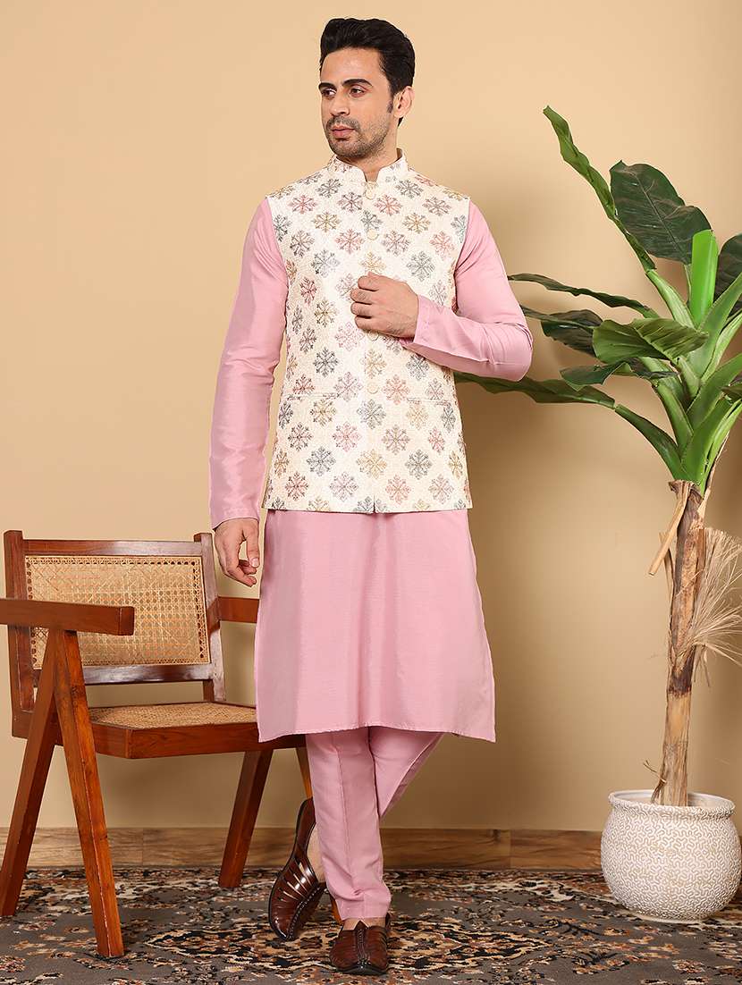 men embroidered mandarin neck kurta pyjama with jacket