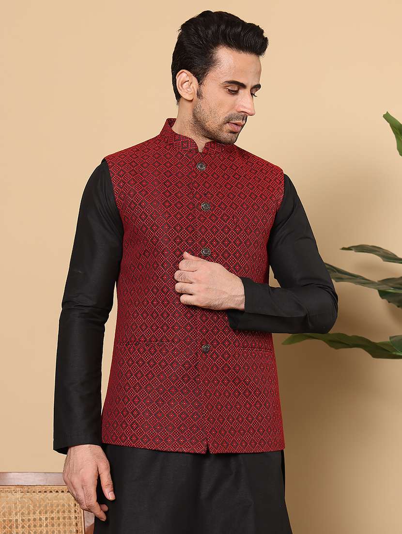 men embroidered sleeveless nehru jacket