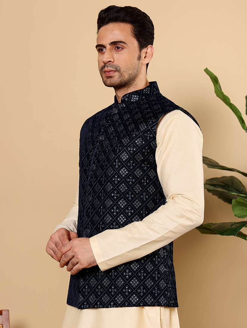 Men Embroidered Sleeveless Nehru Jacket - 22615854 -  Standard Image - 5