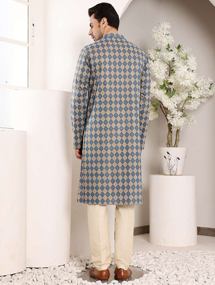 men printed mandarin neck long kurta - 22615910 -  Standard Image - 3