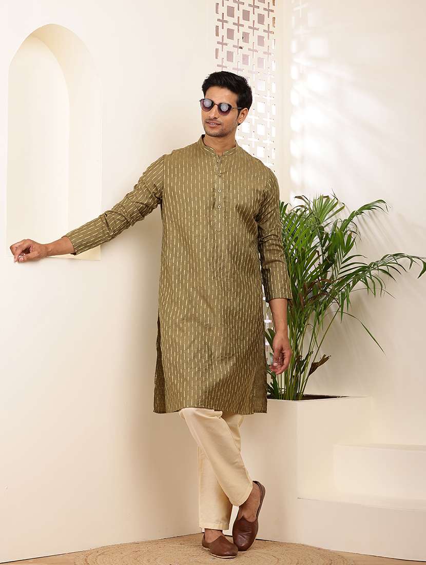 men self design mandarin neck long kurta