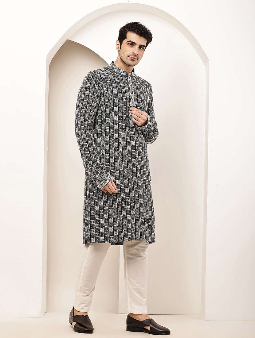 men solid with work mandarin neck long kurta - 22615979 -  Standard Image - 3