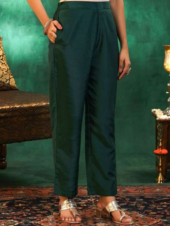 Women Printed Three Quarter Sleeves Kurta Pant Set With Dupatta - 22616676 -  Standard Image - 5