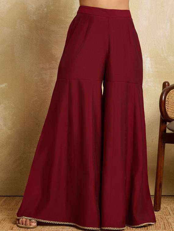 Women Embroidered Short Sleeves Kurta Sharara Set With Dupatta - 22616677 -  Standard Image - 3