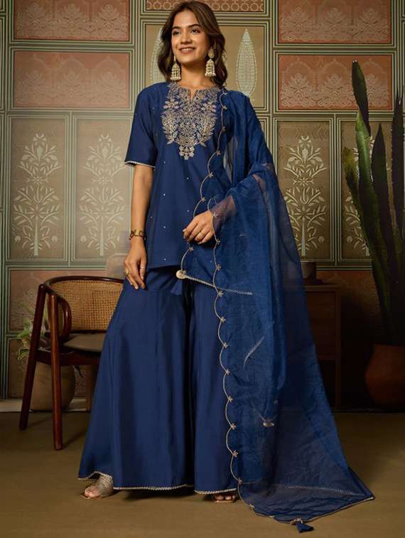 women embroidered short sleeves kurta sharara set with dupatta