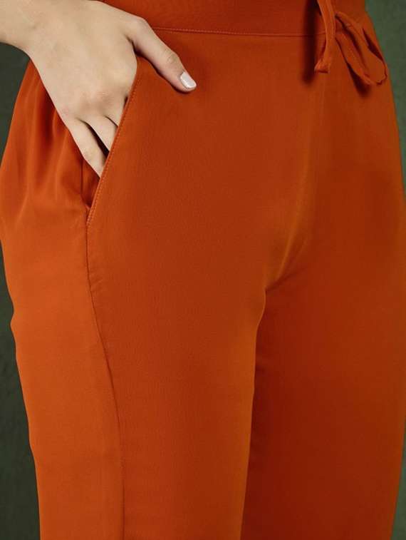 Women Embroidered Three Quarter Sleeves Kurta Pant Set With Dupatta - 22616697 -  Standard Image - 3