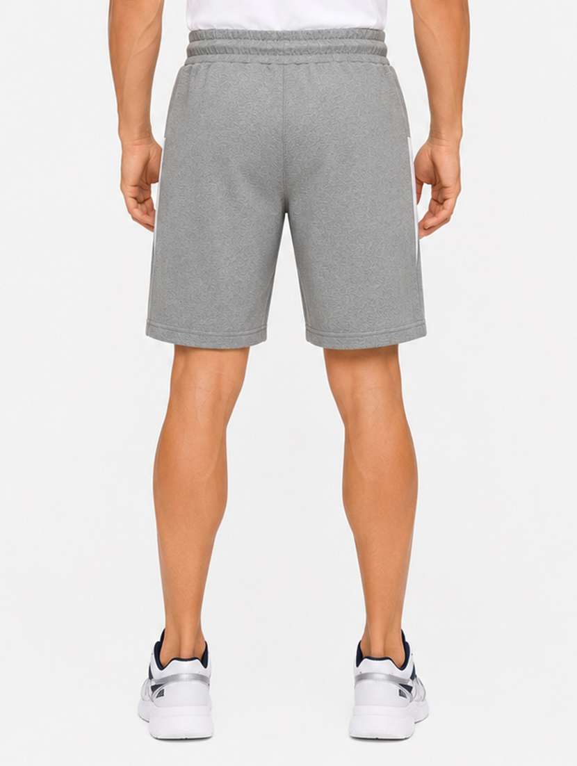 Men Solid Mid Rise Regular Fit Shorts - 22616851 -  Standard Image - 3