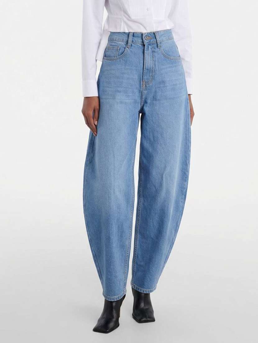 women washed high rise barrel jeans