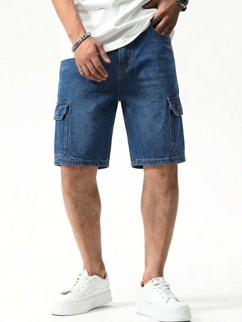 men washed mid rise regular fit cargo shorts