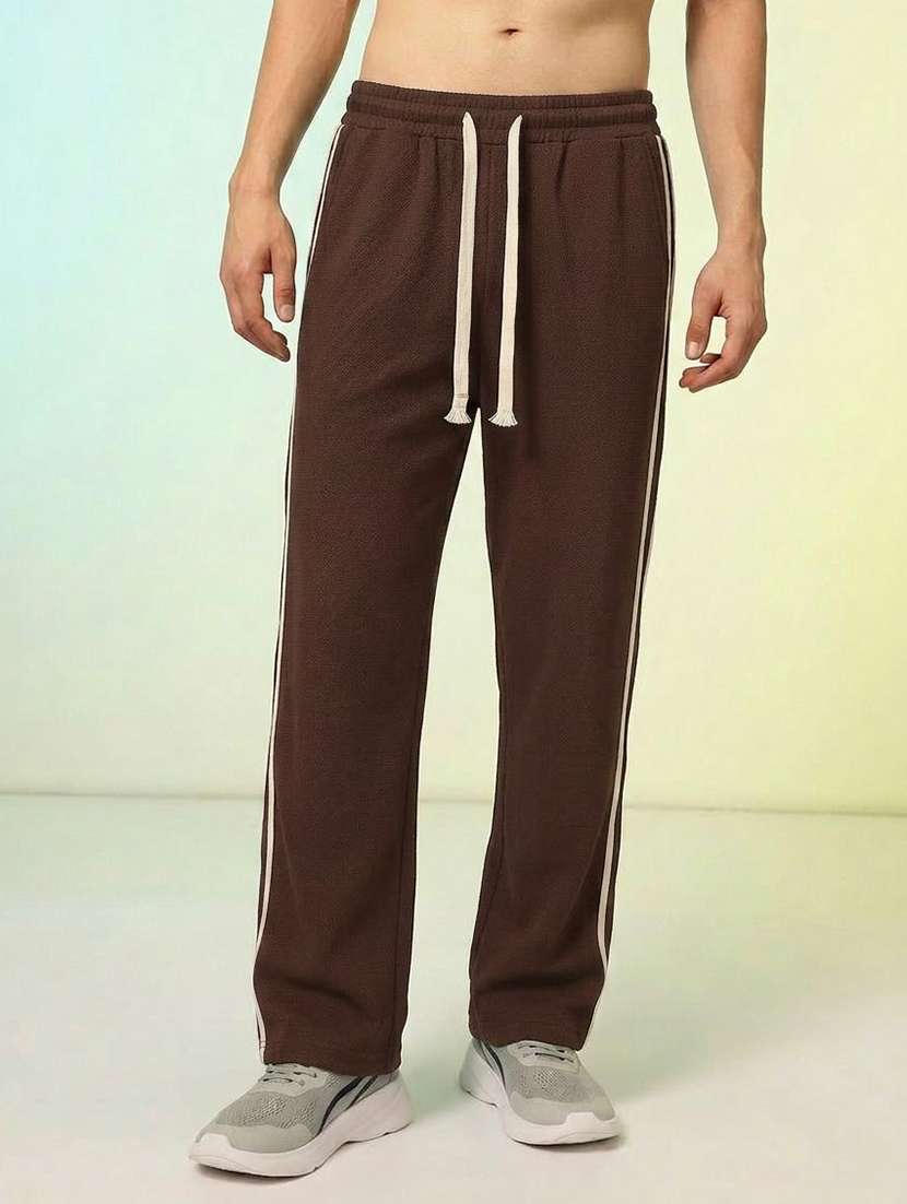 men side taped mid rise relaxed fit track pant