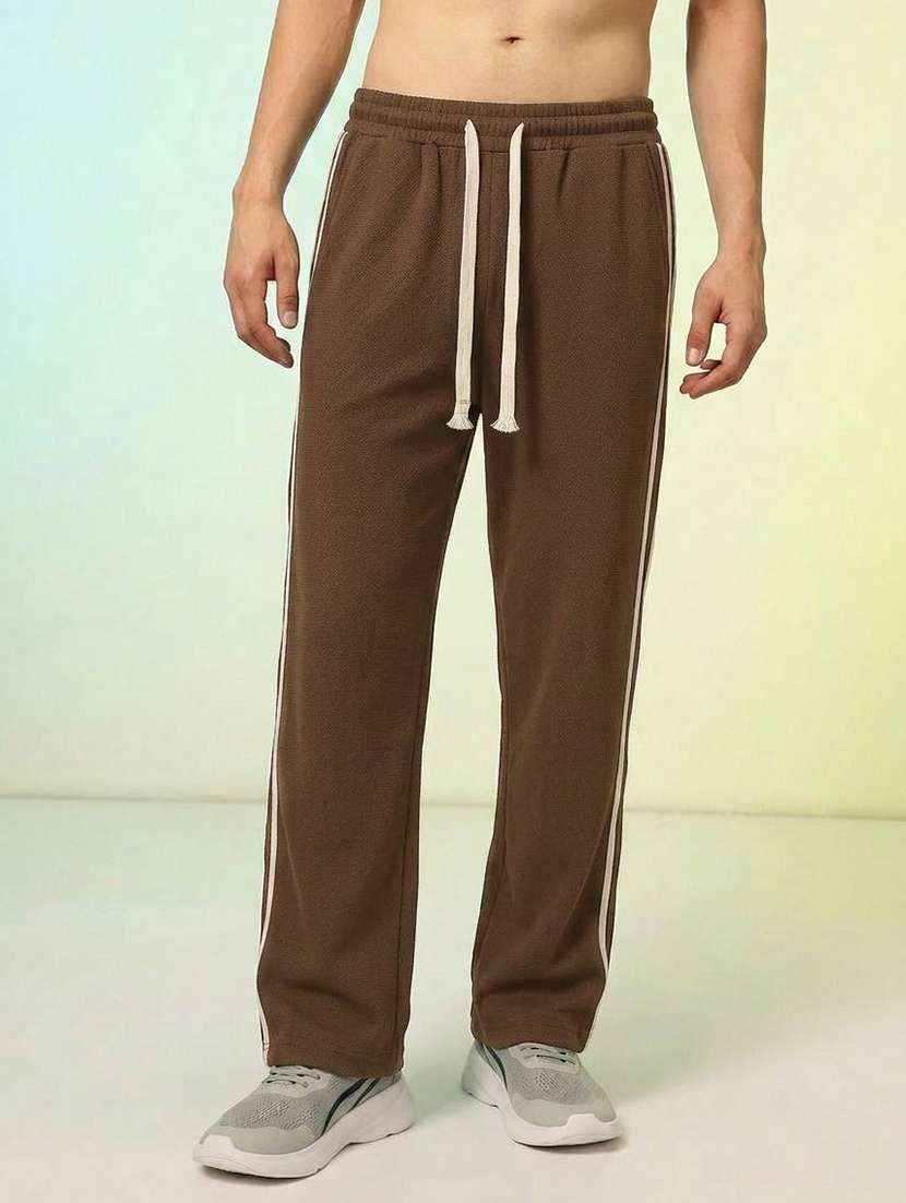 men side taped mid rise relaxed fit track pant
