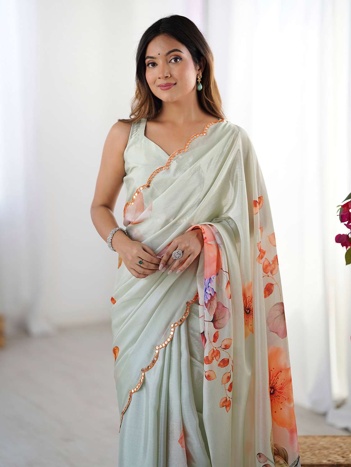 Women Printed Casual Wear Saree With Blouse - 22618519 -  Standard Image - 5