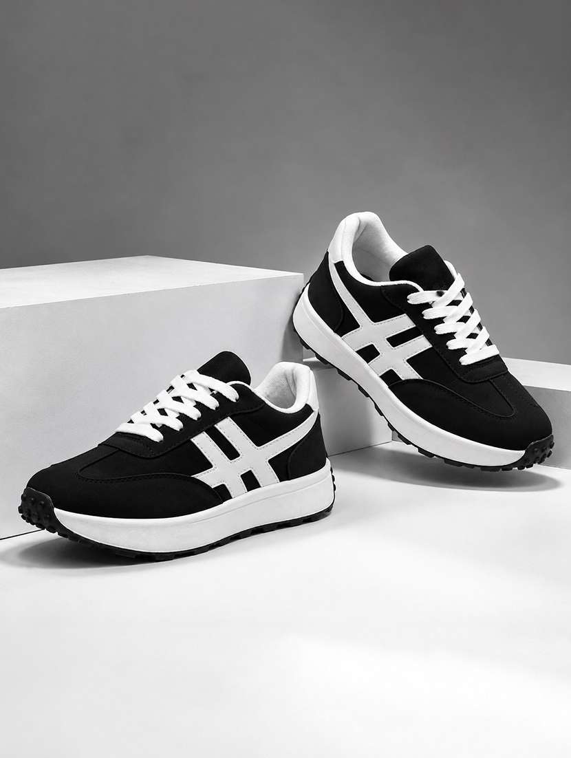 men solid lace up sneaker
