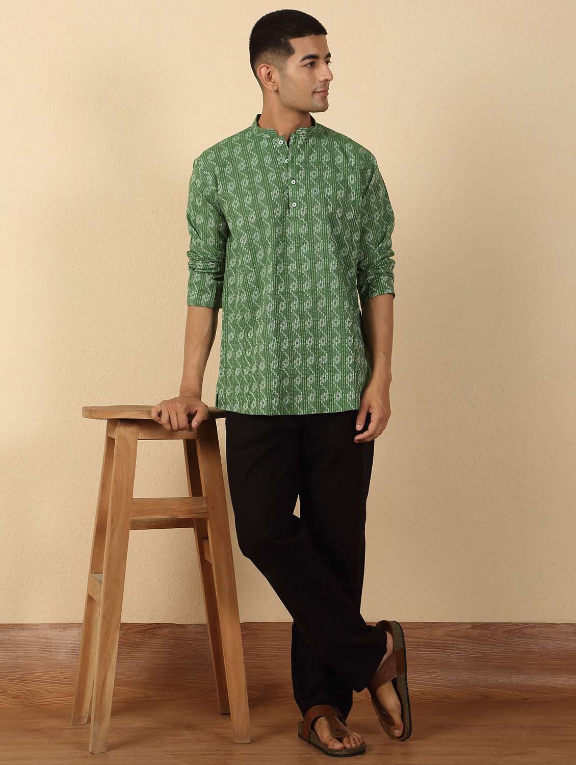 men printed mandarin neck short kurta - 22619203 -  Standard Image - 5
