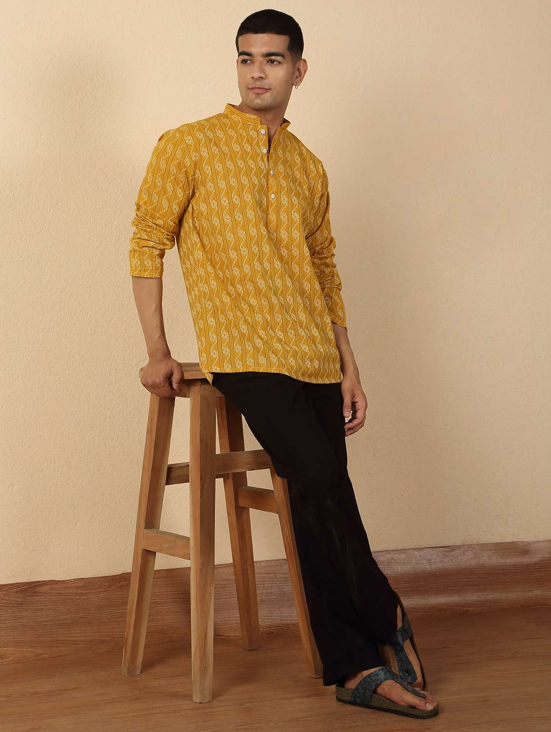men printed mandarin neck short kurta - 22619207 -  Standard Image - 5