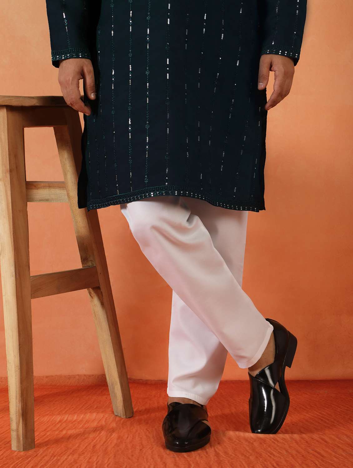men solid with work mandarin neck long kurta - 22619251 -  Standard Image - 5