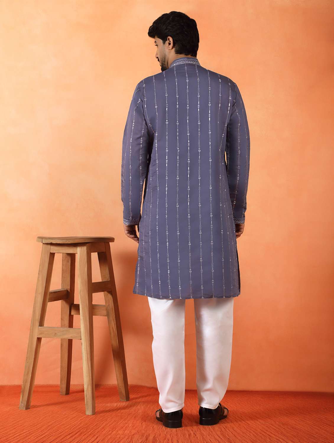 men solid with work mandarin neck long kurta - 22619252 -  Standard Image - 3