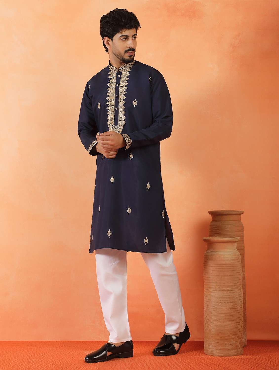 men solid with work mandarin neck long kurta - 22619258 -  Standard Image - 3