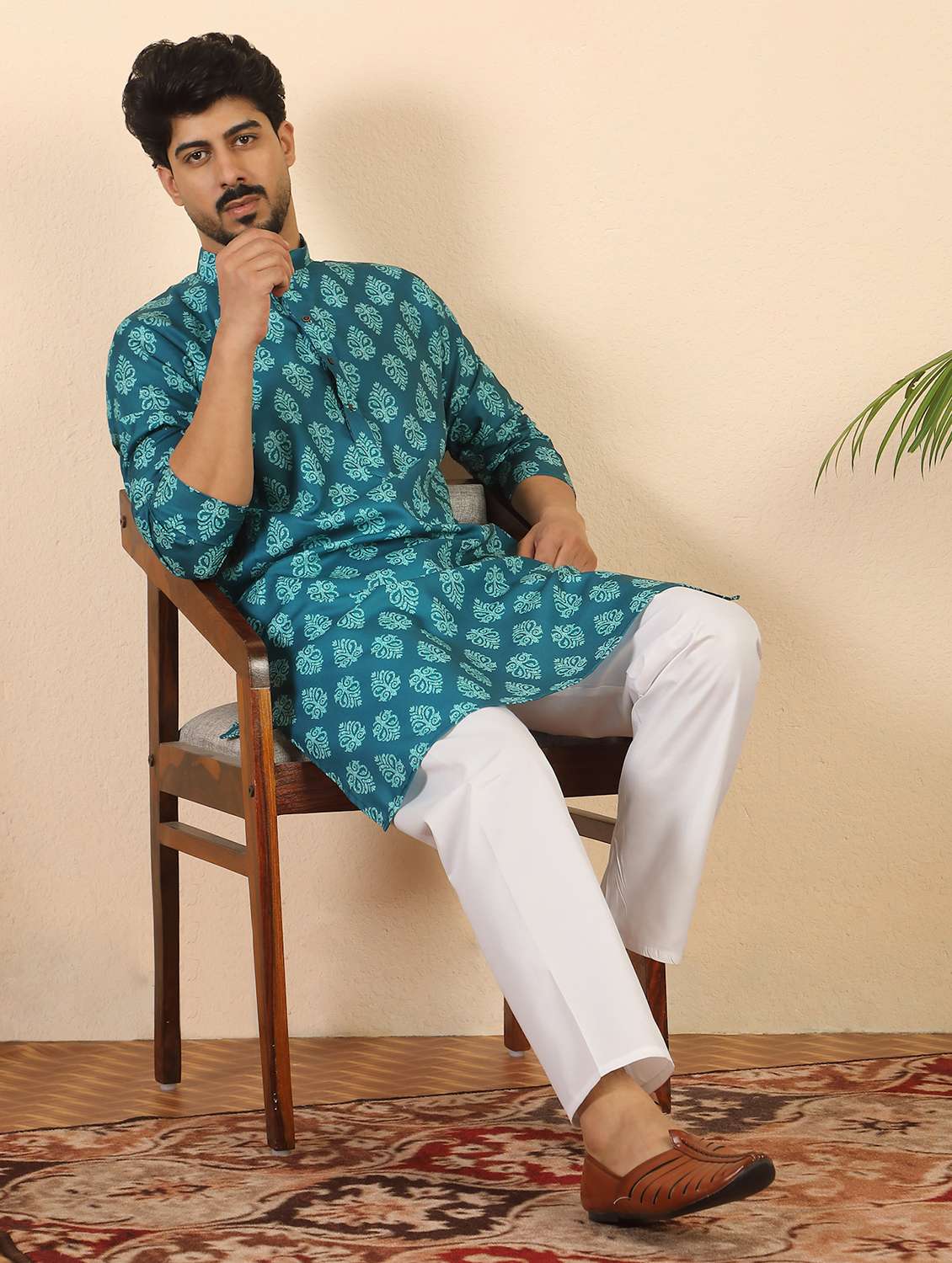 men printed mandarin neck long kurta