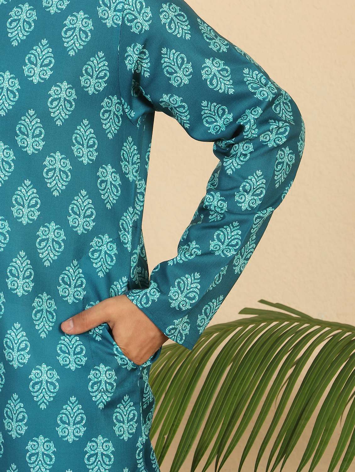men printed mandarin neck long kurta - 22619271 -  Standard Image - 5
