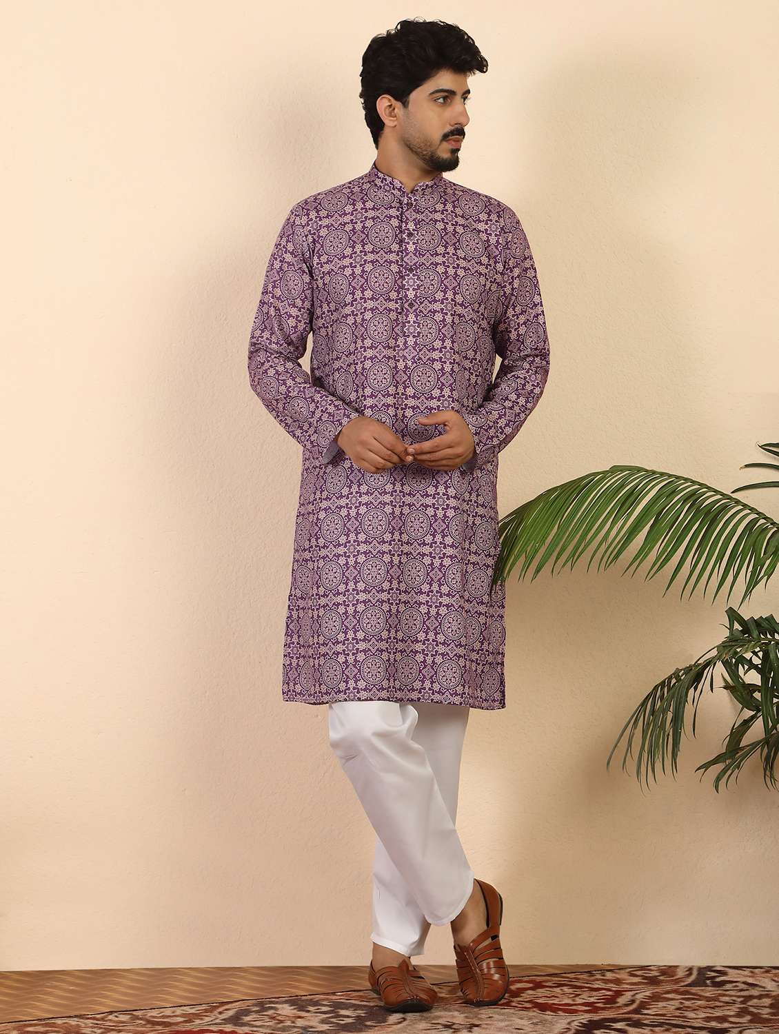 men printed mandarin neck long kurta - 22619275 -  Standard Image - 3